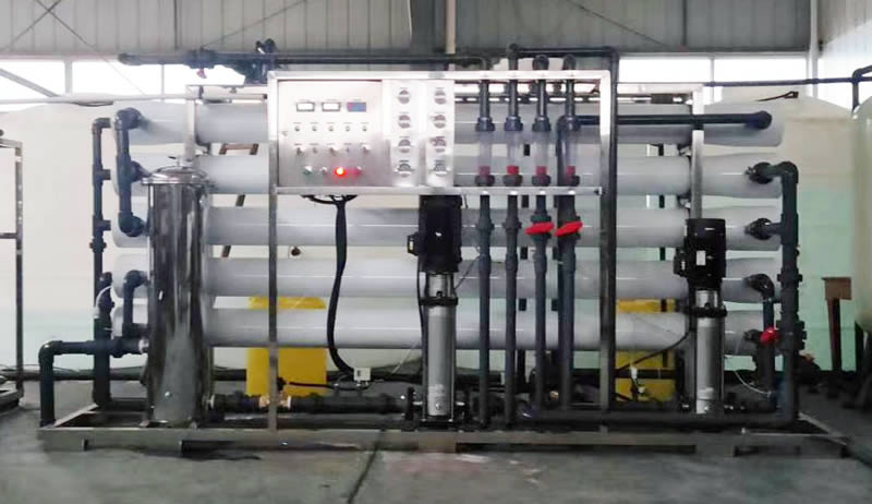 6噸雙級(jí)反滲透反滲透純水機(jī)系統(tǒng)4.jpg